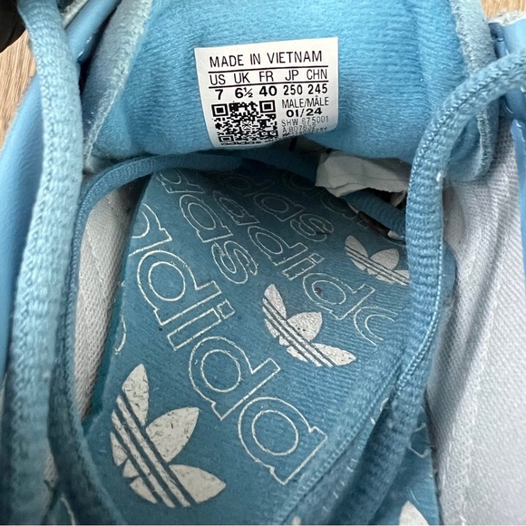 Adidas Samba Spezial Women’s Blue Suede Sneakers - Picture 5 of 5